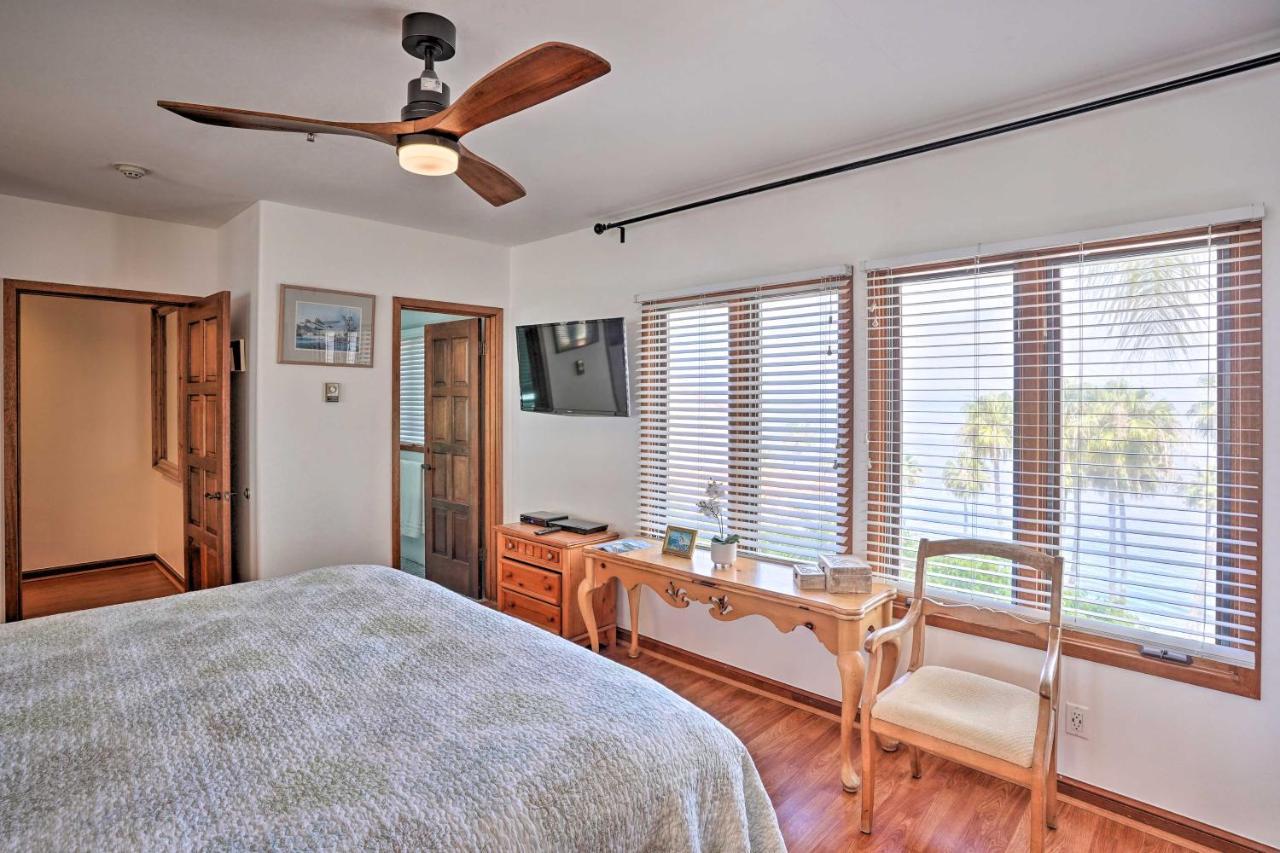 Quiet Avalon Getaway Villa With Ocean View And Balcony ภายนอก รูปภาพ